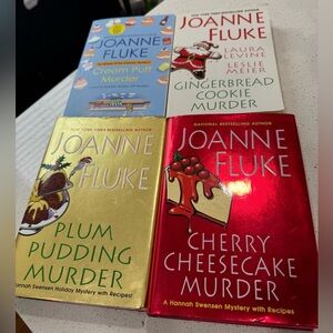 Joanne Fluke Mystery Book Set